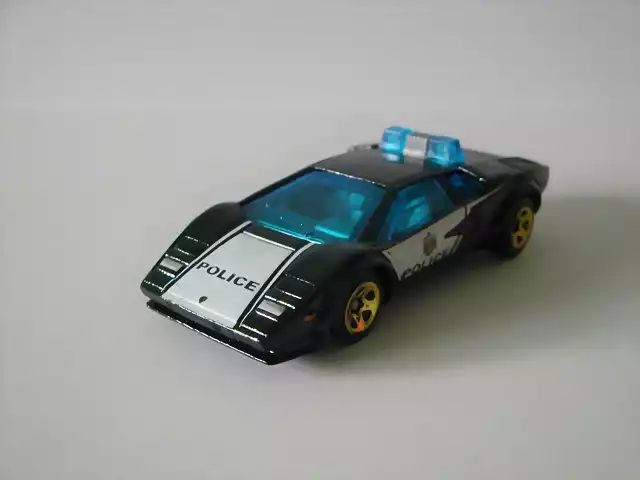 L. Countach police car (2) [1280x768]