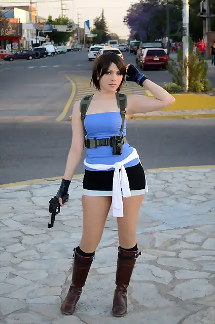 jill_valentine_looking_by_tify_diamond-d8hg825