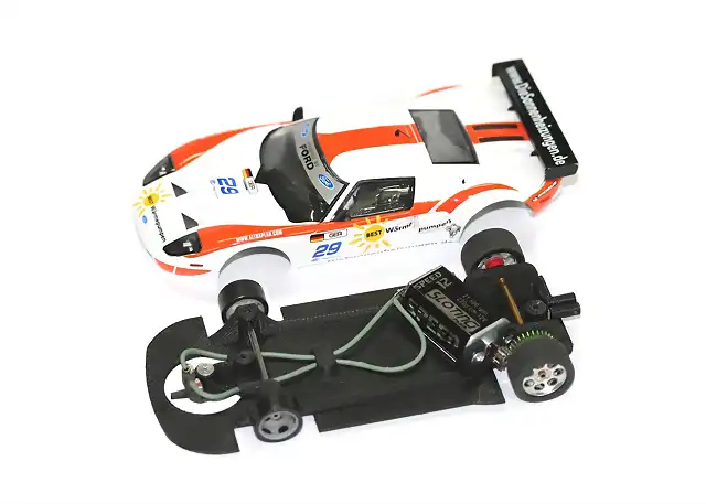 SP600017 chassis + body Ford GT -NINCO-