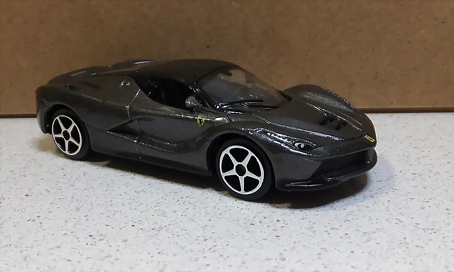 Ferrari LaFerrari - Bburago