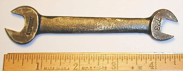 fairmount_oe1214_723_wrench_cropped fairmount_oe1214_723_wrench_cropped