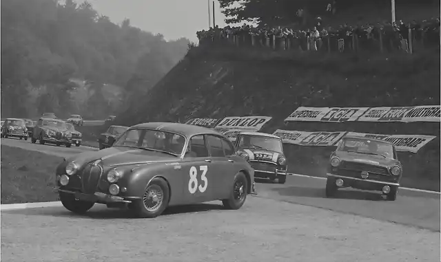 Jaguar Mk-II - TdF'63 - Barbier-Piot - Rouen