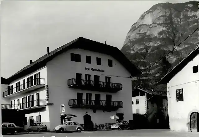 Cortina Sulla Strada del Vino  -  Hotel Teutschhaus