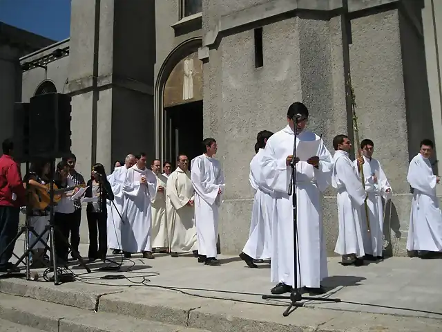 Misa de asuncin de Mons. Pedro Ossandn como administrador apostlico (11)