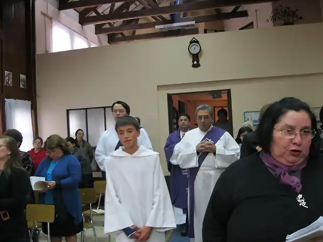 Presentacin de nuevo Diacono en la Parroquia San Juan de Mata (7)