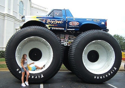 24-Worlds-Tallest-Monster-Truck-Fact-for-the-day-Automobile-Gadget-Facts