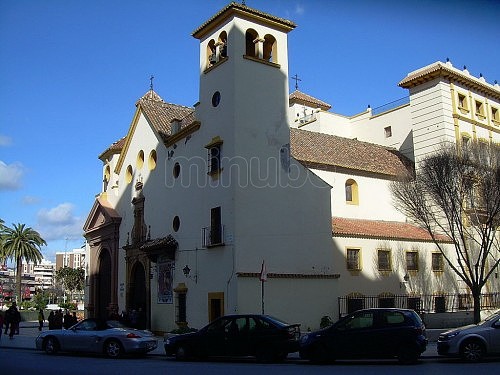 iglesia-parroquial-san-pedro--plaza-de-enrique-navarro_malaga_510629