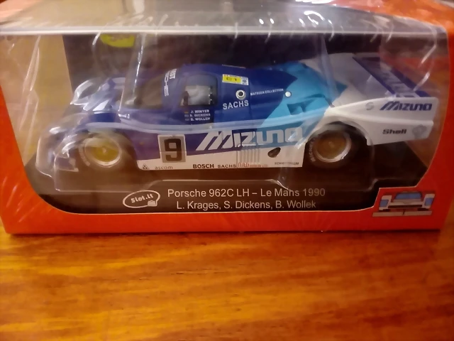 Z FALTA PORSCHE 4