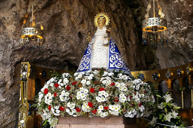 2. virgen de covadonga