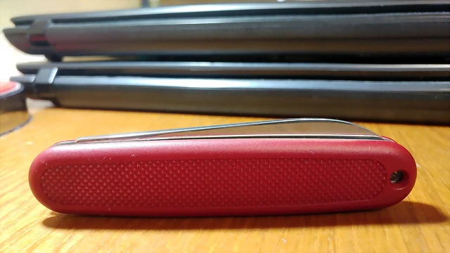 victorinox solo (2) victorinox solo (2)