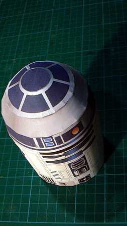 R2D2 11