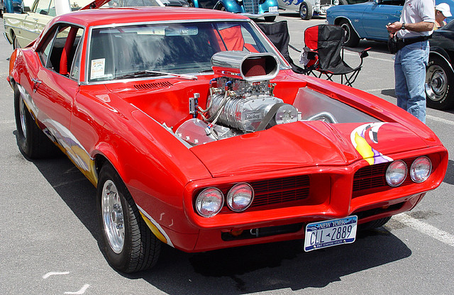 1968-Pontiac-Firebird-Red-Blower-s-sy