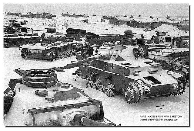 german-tanks-outskirts-stalingrad