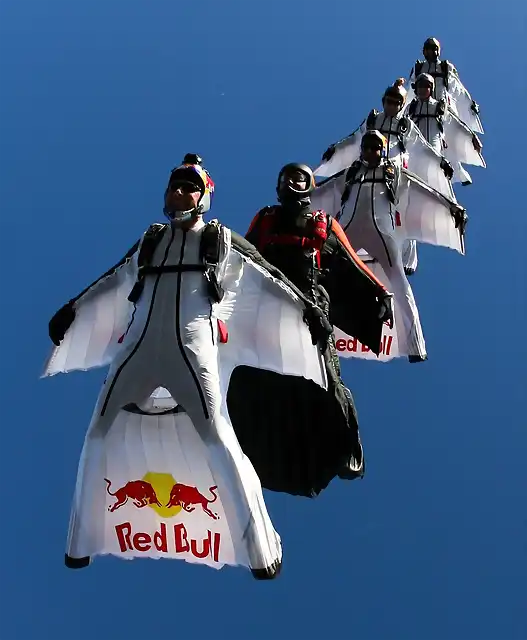Vuelo en paralelo Red Bull Air Force