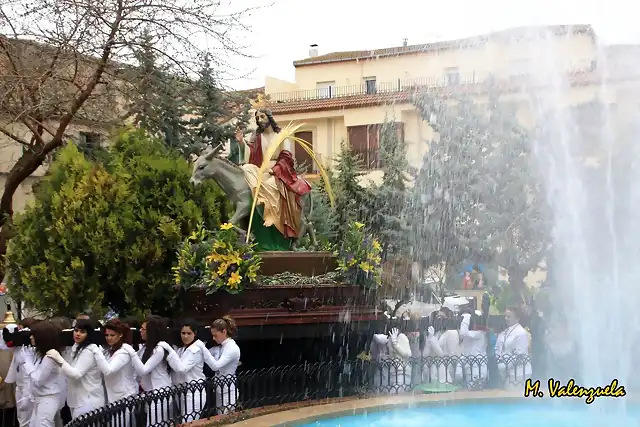 014, en la plaza iglesia, 1, marca