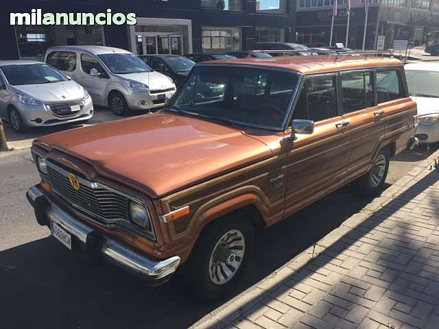 Jeep 1981 Wagoneer in Marbella-Spain 01