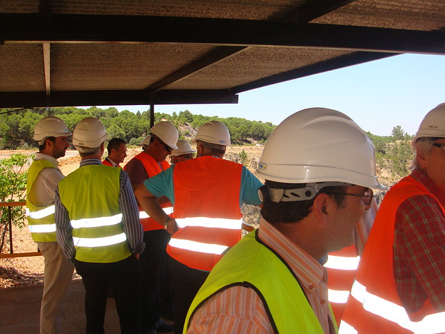 Alcalde de Camas visita M..de Riotinto y Emed-Fot.-J.CH.Q.-16.06.11.jpg (12)