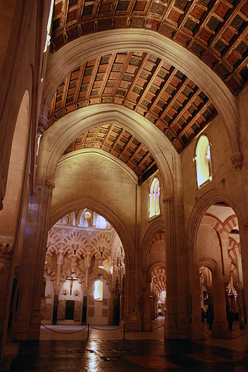 006-mezquitacordoba-catedralgotica-capillavillaviciosa