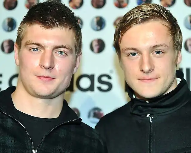 Hermanos Kroos