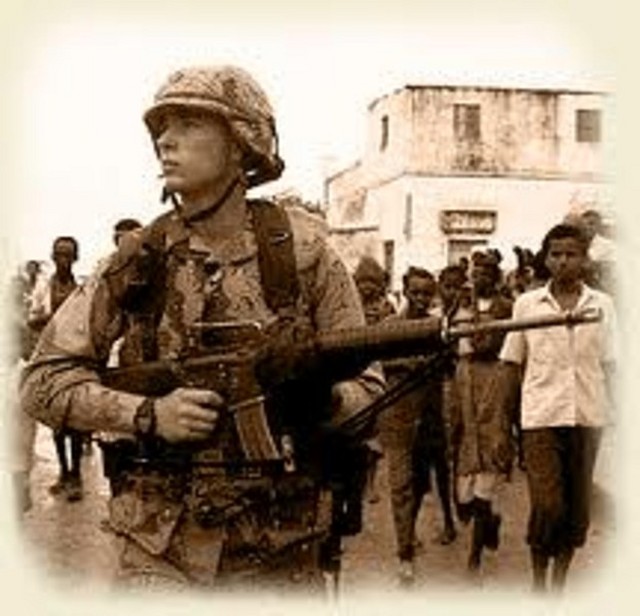 soldado en Somalia.redimensionado