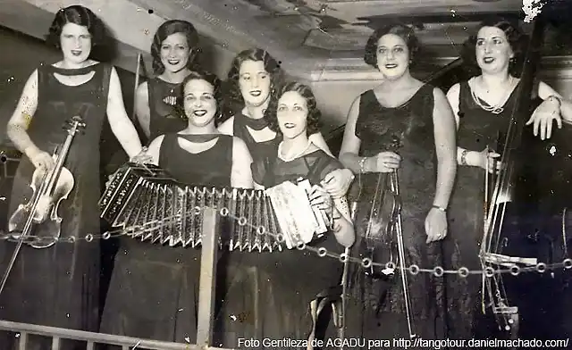 ORQUESTAS DE SEÑORITAS, MONTEVIDEO, 1948.