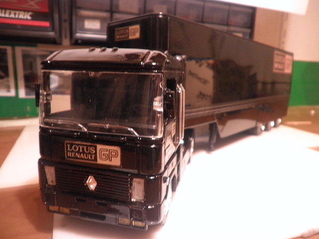 truck Lotus-Renault 002