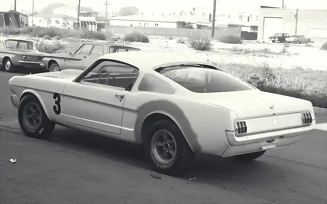 1965-Ford-Shelby-GT350R-Mustang-prototype-rear-view-1024x640