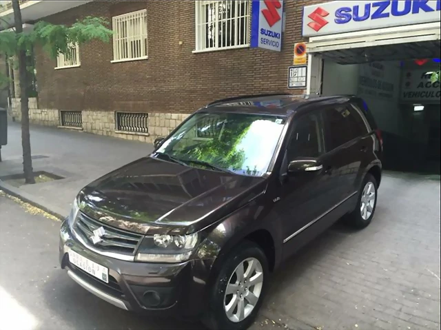 Suzuki Grand Vitara 2012