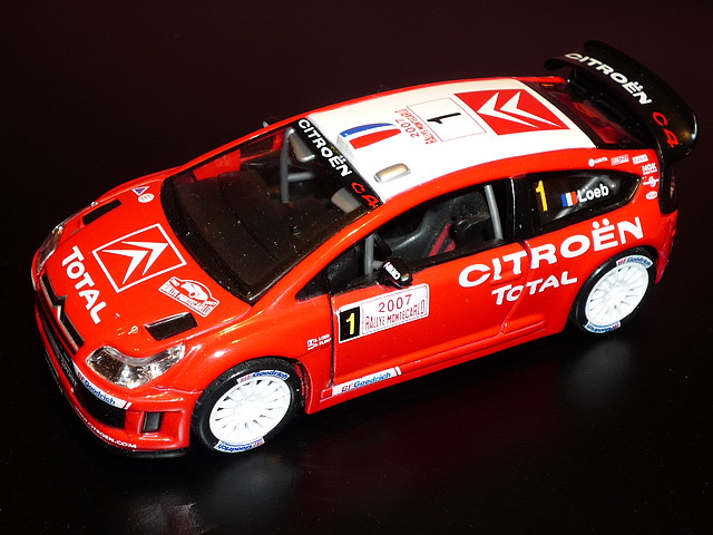 CITROËN C4 WRC #1 "LOEB" CITROËN C4 WRC #1 "LOEB"