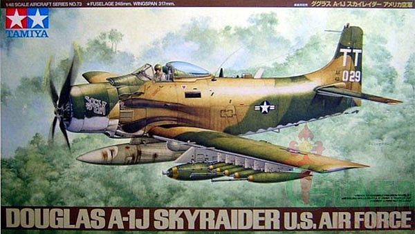 00-BN-Ac-Tamiya-Douglas-A1J-Skyraider-1.48-Pt1