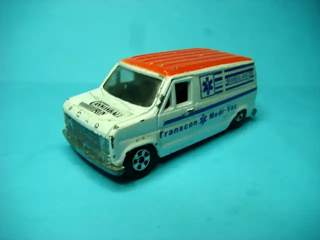 Econoline Ambulance ERTL 6098