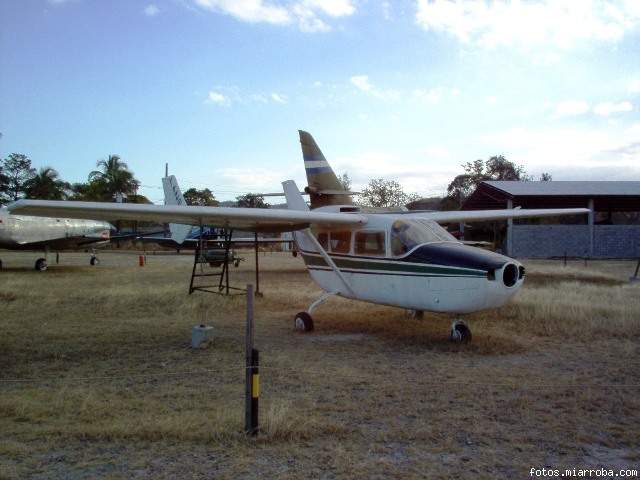 Cessna 337 Push & Pull