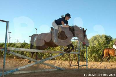 Ibonea y yo saltando