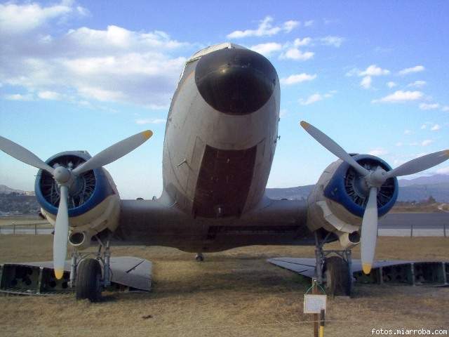 Douglas C-47 FAH-315