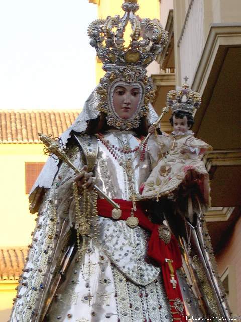 Ntra. Sra. del Rosario Coronada - Granada