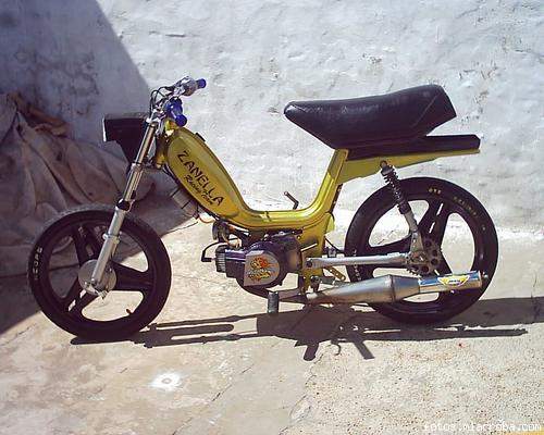 zanella 90cc y mucha velocidadd y fuerza no saven como anda esta moto zanella 90cc y mucha velocidadd y fuerza no saven como anda esta moto