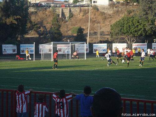 Tijuas contra Chivas Coras