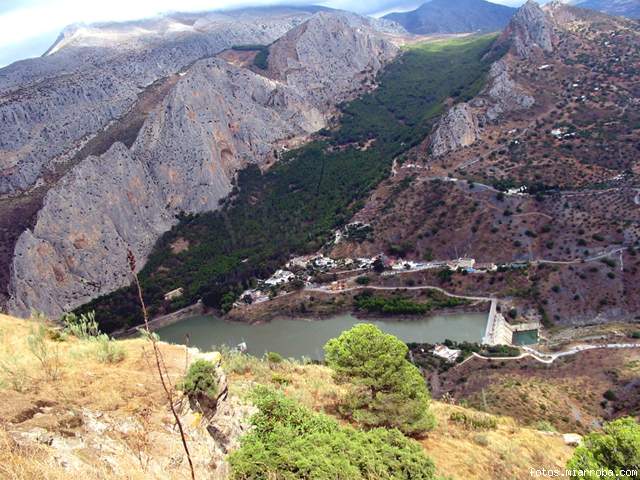 Embalse de la encantada