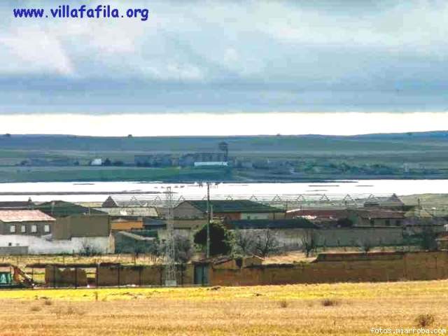 Laguna Grande y Otero visto desde las bodegas