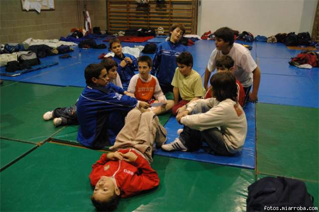 I Trobada d'handbol setmana santa geieg 2006_004