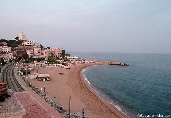 VISTA DE SANT POL DESDE EL MAR VISTA DE SANT POL DESDE EL MAR