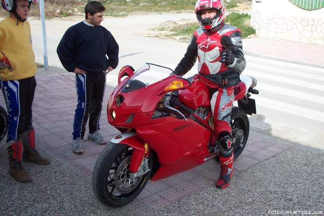 ducatibole1