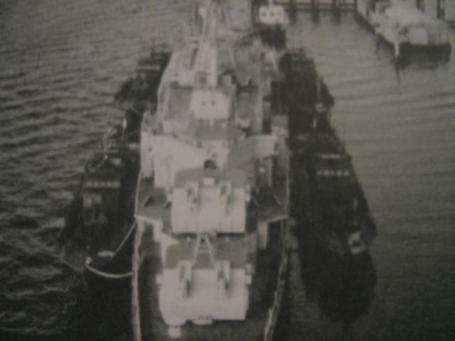 Torpederas junto al ex-DD Portales Torpederas junto al ex-DD Portales