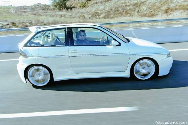 Ibiza Cupra White Bull Ibiza Cupra White Bull