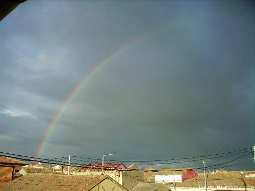 Arcoiris sobre el futuro albergue de Villafafila (Consu.MC)