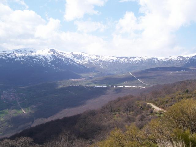 Golobar visto desde los molinos de brasera