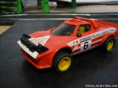 Lancia Stratos Rojo