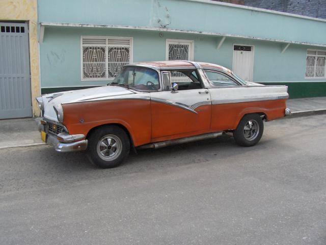 ford crown victoria 56