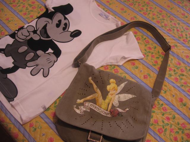 camiseta y bolso