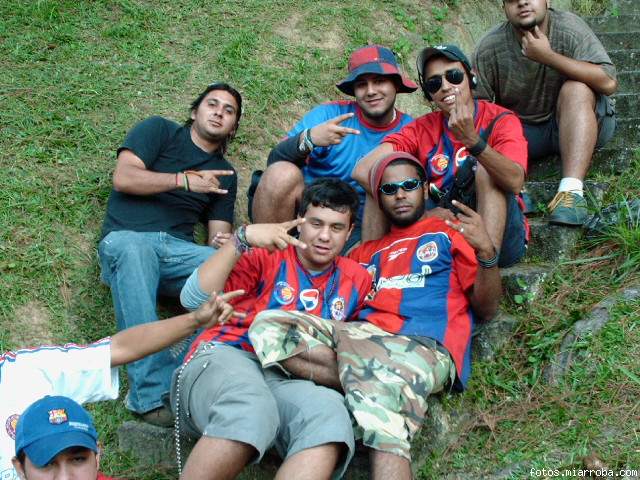 Los Muchachos en el Poligono